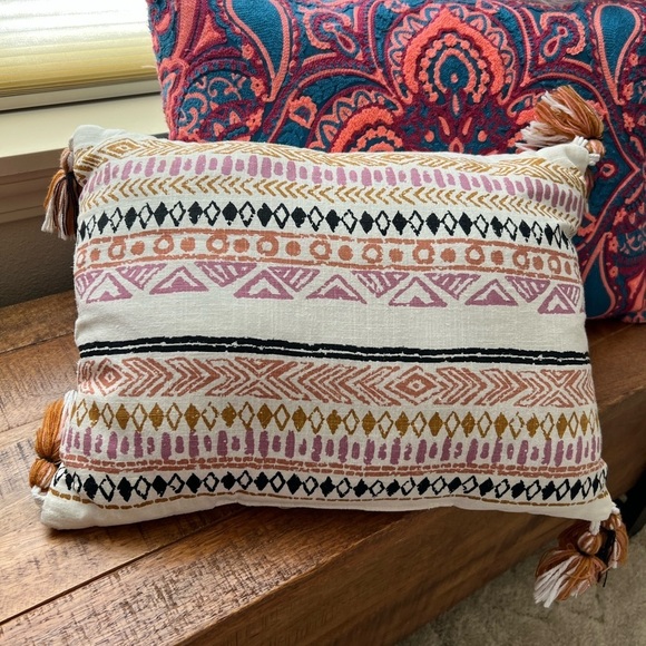 Room Decor Bundle ✨ Curtains & Pillows, Ombré, Purple, Teal, bedroom decor lot - Picture 5 of 11